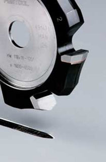 V-groeffrees HW 118x18-135°/Alu