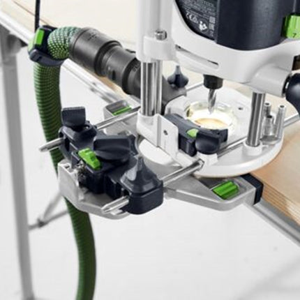Festool OF 1010 REBQ-FS-SET+BOX BOVENFREES