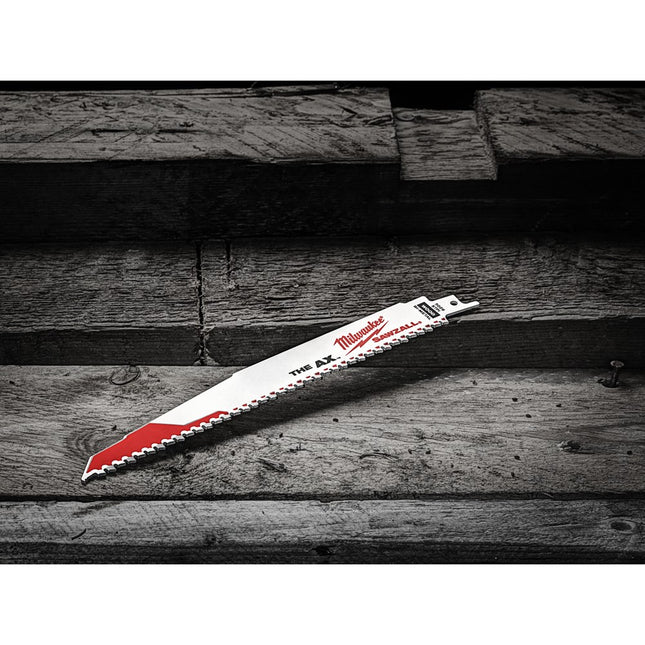 Afbeelding MILWAUKEE® hout met spijkers: heavy duty ax™ sloopbladen Wood with nail: AX