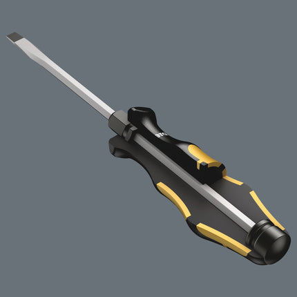 <b>Serie 900 – de schroefbeitel</b><br/>De Schroefbeitel is de oplossing, als u niet alleen wil schroeven. – Voor het schroeven, beitelen en losmaken van vastzittende schroeven door doelgerichte klappen met de hamer op de slagkop. Met geïntegreerde slagkop voor de verhoging van de levensduur en ter 