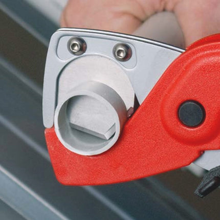Knipex PVC Buiskniptang 185mm MAX. 25mm Plasticut Slang- en Beschermingsbuissnijder - 90 20 185 – 9020185