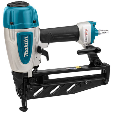 Makita AF601 8 Bar Brad Tacker 16 Ga