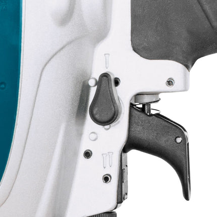 Makita AF635 8 Bar Brad Tacker 15 Ga