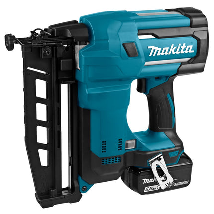Makita DBN600RTJ 18V Brad Tacker met 2X 5.0Ah Accu's