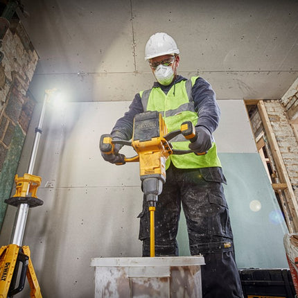 DeWALT 54v xr flexvolt mixer zonder accu en lader in karton DCD240N