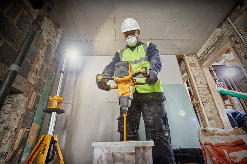 DeWALT 54v xr flexvolt mixer zonder accu en lader in karton DCD240N