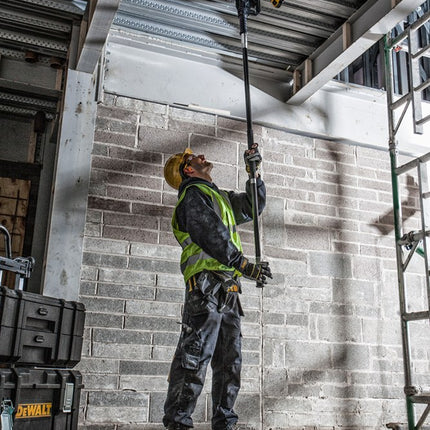 DeWALT Tacker DCN890P2
