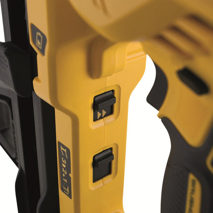 DeWALT Tacker DCN890P2