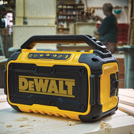 DeWALT Xr bluetooth speaker DCR011
