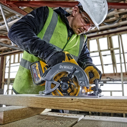 DeWALT 54v xr flexvolt 190mm cirkelzaag in tstak - zonder accu en lader DCS578NT