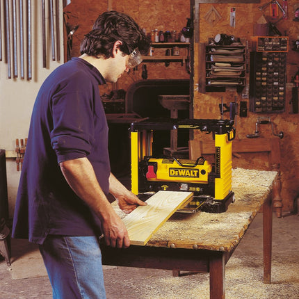 DeWALT Vlak- en vandiktebank DW733