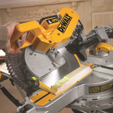 DeWALT Afkortzaagmachine DWS780