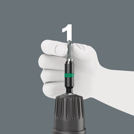 <b>Single-hand</b><br/>Alle functies van de Rapidaptor Snelwisselhouder, zoals het inzetten of uithalen van de bit, zijn met één hand te doen. Dat is snel, economisch en ergonomisch, geen handeling te veel.