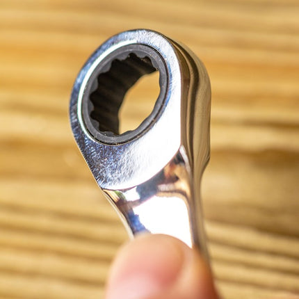 STANLEY RINGSTEEKSLEUTELSET             MET RATELRING 7-DELIG