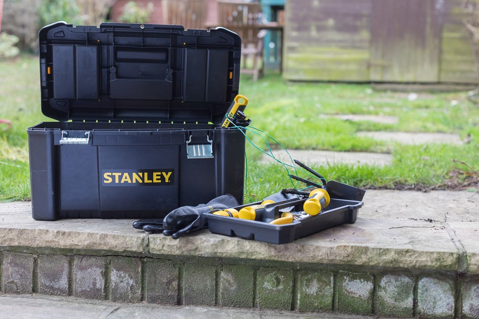 STANLEY GEREEDSCHAPKOFFER ESSENTIAL M 19?